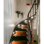 4-story Gem In Cihangir - 5 Bedroom & Cute Rooftop Lejlighed Istanbul