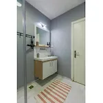 Lejlighed 4-story Gem In Cihangir - 5 Bedroom & Cute Rooftop Istanbul