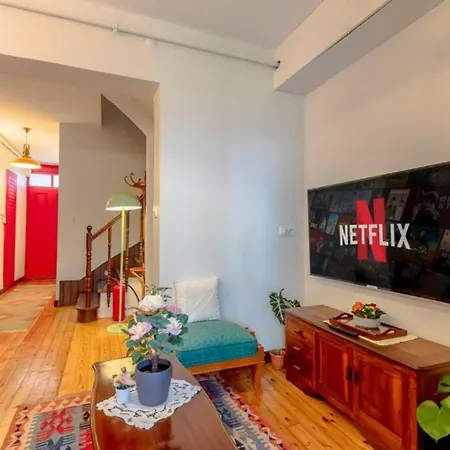 Apartmán 4-story Gem In Cihangir - 5 Bedroom & Cute Rooftop
