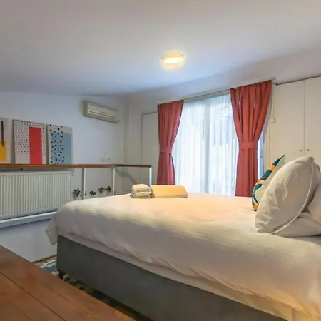4-story Gem In Cihangir - 5 Bedroom & Cute Rooftop * 伊斯坦布尔