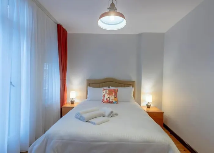 4-story Gem In Cihangir - 5 Bedroom & Cute Rooftop Estambul