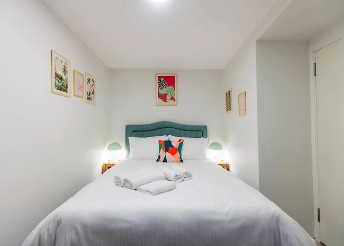 4-story Gem In Cihangir - 5 Bedroom & Cute Rooftop Estambul